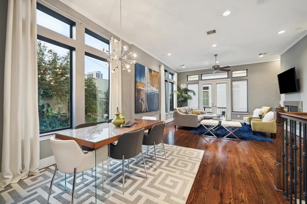 1403 Elgin St, Houston TX  77004-2834 exterior