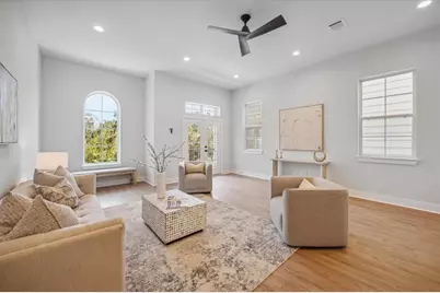 1031 W 17th Street, Houston, TX 77008 - Photo 8