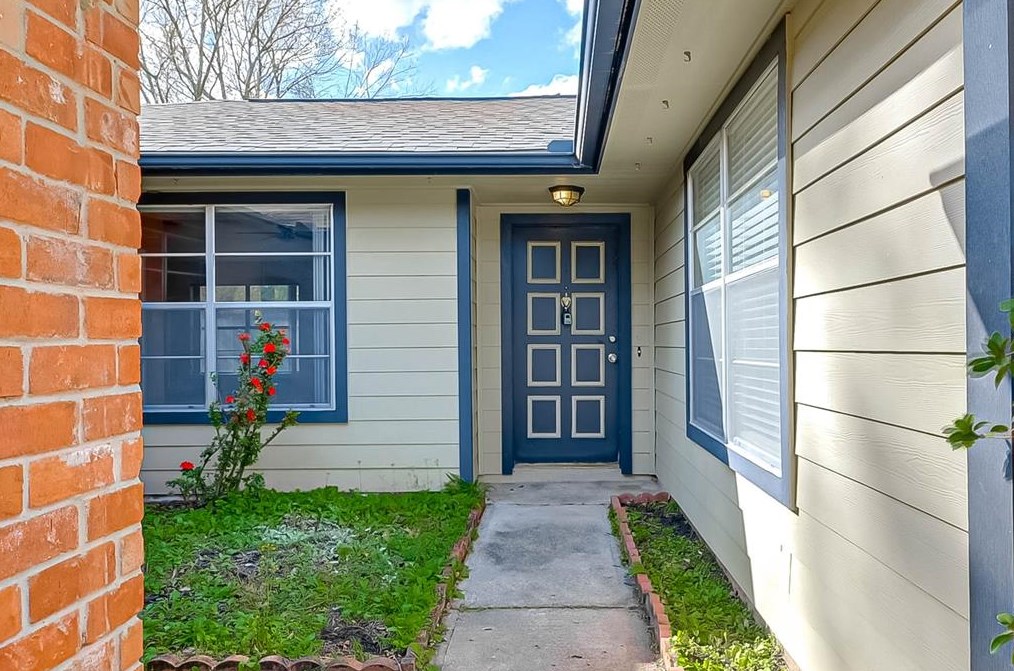 22423 Springgate Dr, Spring, TX 77373-7324