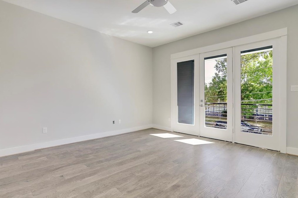 1503 Finch St, Houston TX  77009-0042 exterior