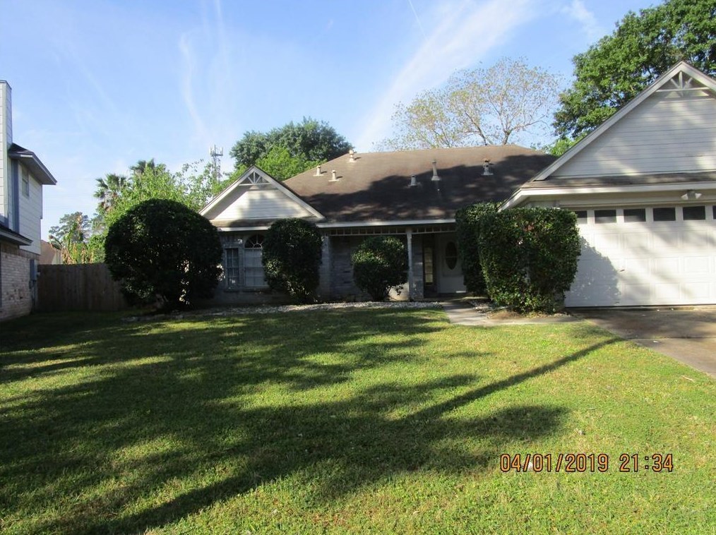 17027 Lone Fir Dr, Spring, TX 77379-4388