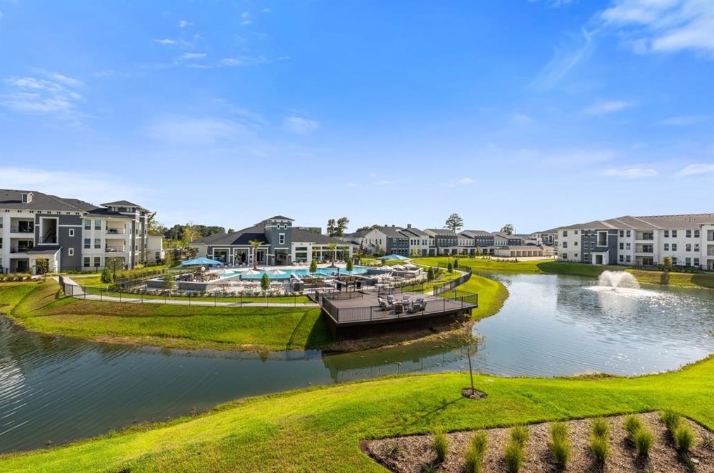 1800 Spring Stuebner Rd #332, Spring, TX 77389