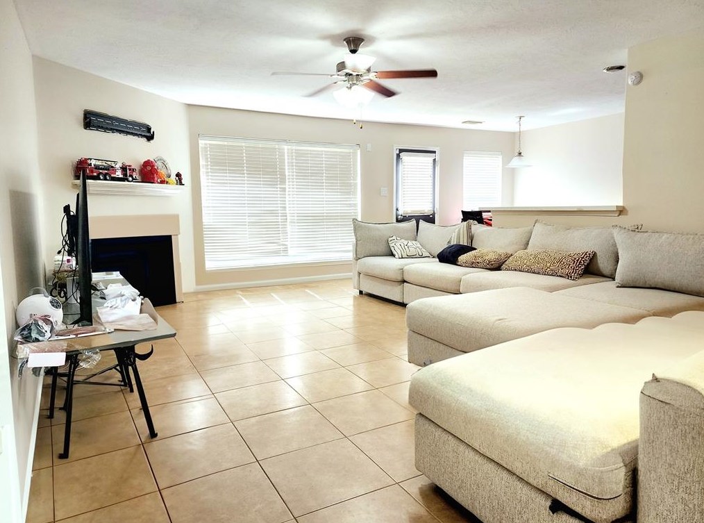 10714 Plum Dale Way, Houston, TX 77034-2186