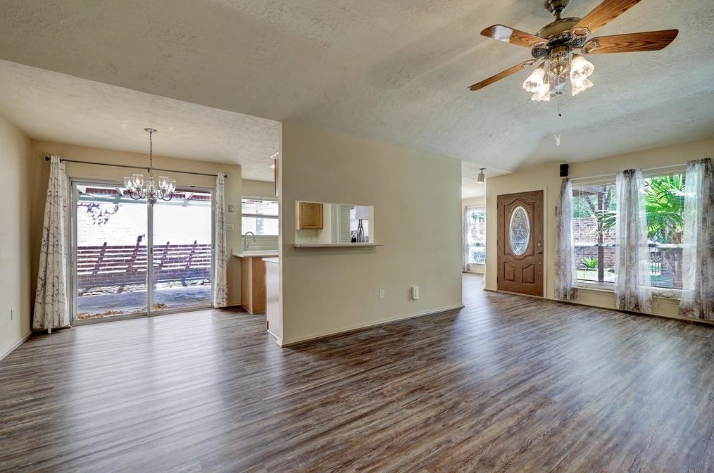 6846 Bullinger Dr, Spring, TX 77379-4869