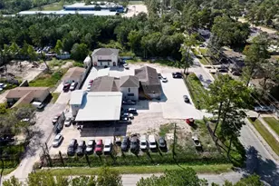 6820 Winfield Rd, Houston, TX 77050 - Photo 2