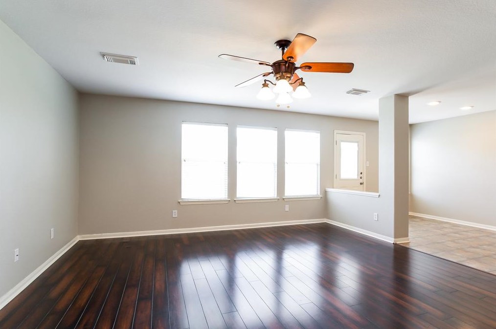 9211 Filaree Ridge Ln, Houston, TX 77089