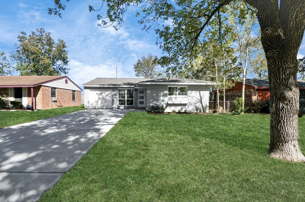 5631 Canterway Dr, Houston, TX 77048