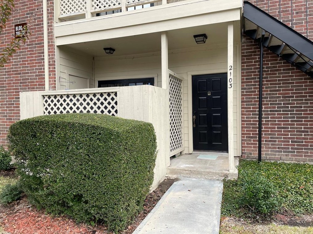 2121 El Paseo St #2103, Houston, TX 77054