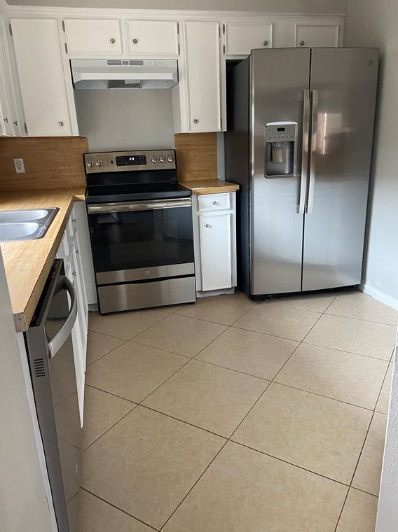 8605 Dairy View Ln, Houston TX  77072-3908 exterior