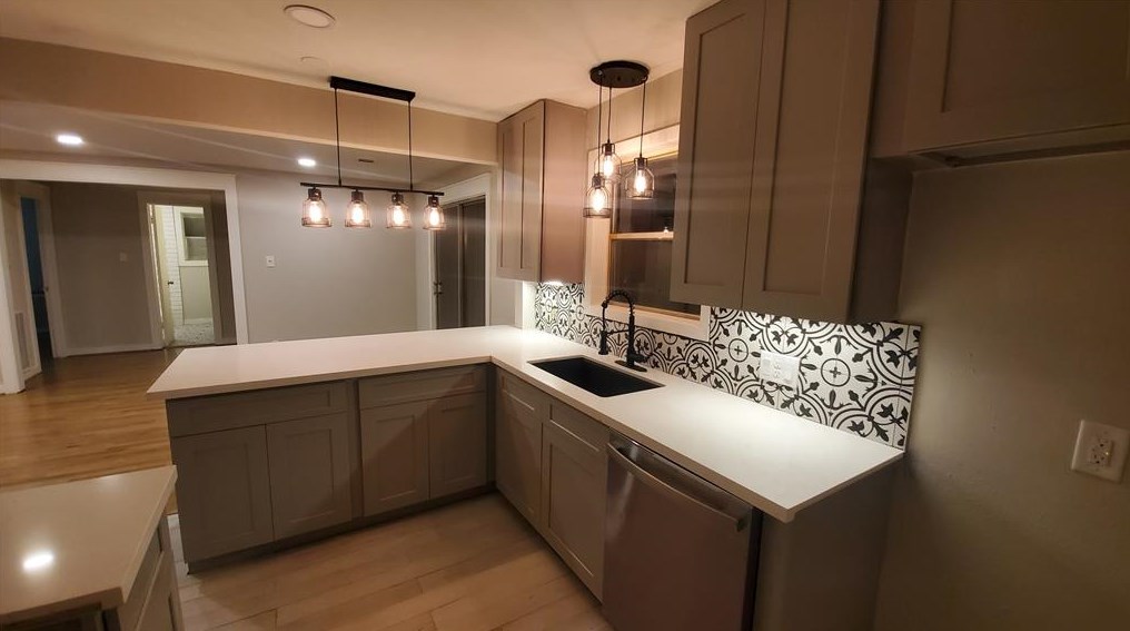 7151 Neff St, Houston TX  77074-3311 exterior