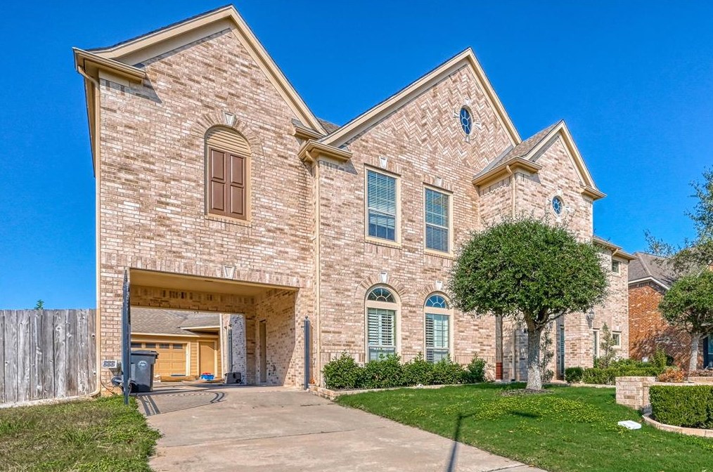 838 Delford Way, Sugar Land, TX 77479