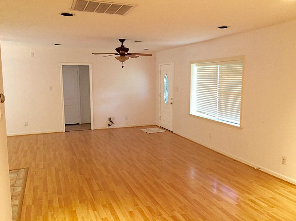 5214 Chestnut St, Bellaire, TX 77401