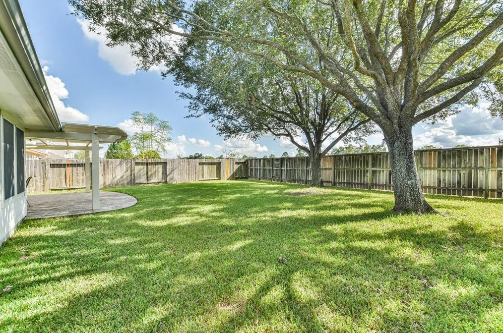 12731 Cyn Echo Dr, Houston TX  77065-5259 exterior