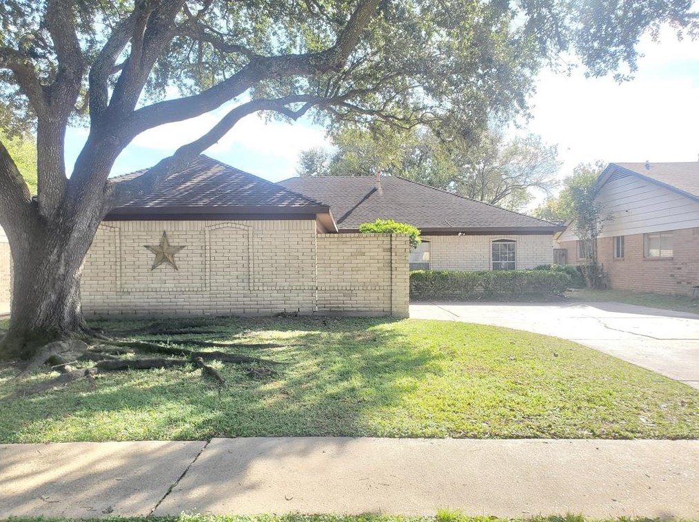 16611 Ben Ledi Dr, Houston, TX 77084