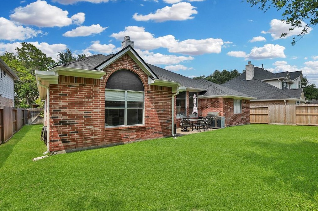 17211 Firecreek Rdg Dr, Houston TX  77095-7126 exterior