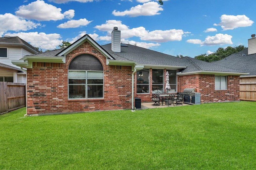 17211 Firecreek Rdg Dr, Houston TX  77095-7126 exterior