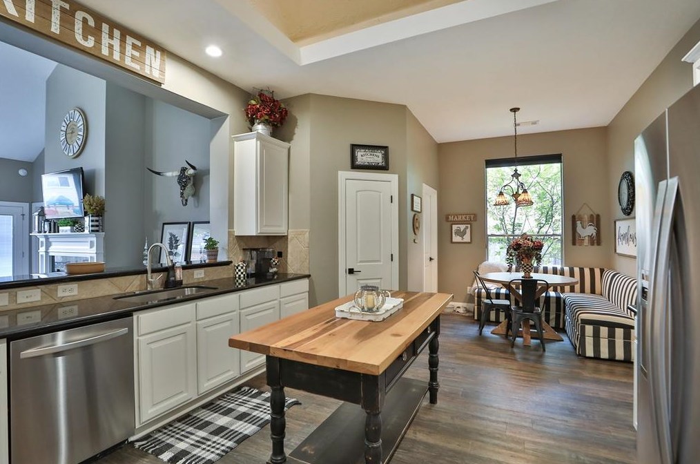 17211 Firecreek Rdg Dr, Houston TX  77095-7126 exterior