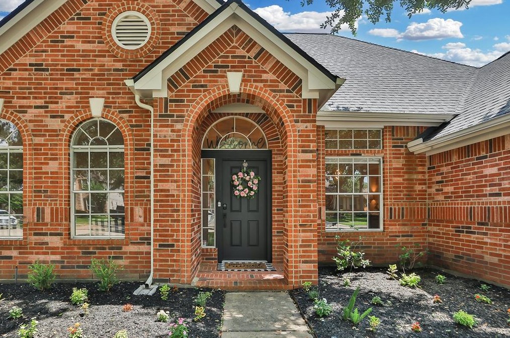 17211 Firecreek Ridge Dr, Houston TX  77095-7126 exterior