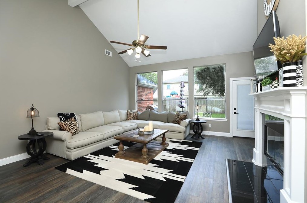 17211 Firecreek Rdg Dr, Houston TX  77095-7126 exterior