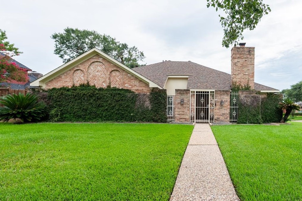 11502 Conestoga Lane Ct, Houston, TX 77066
