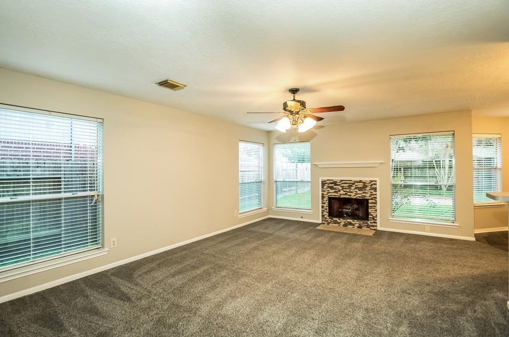 3419 Crystal Dove Dr, Spring, TX 77388