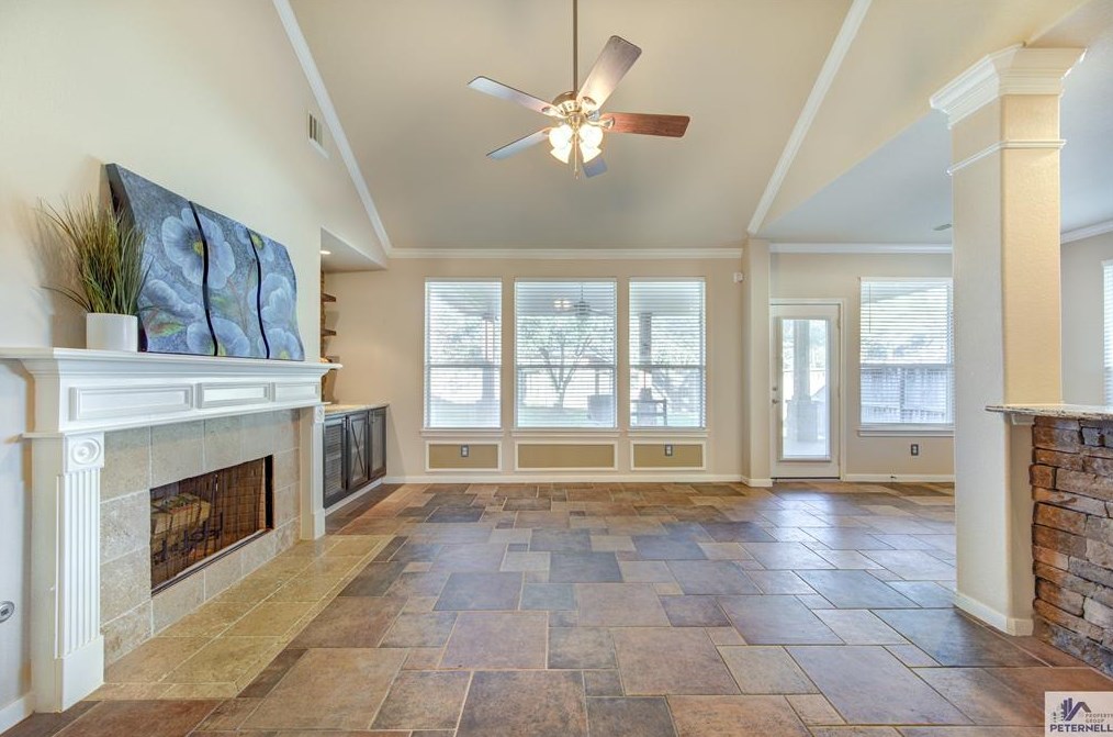 5127 Shadow Breeze Ln, Katy, TX 77494