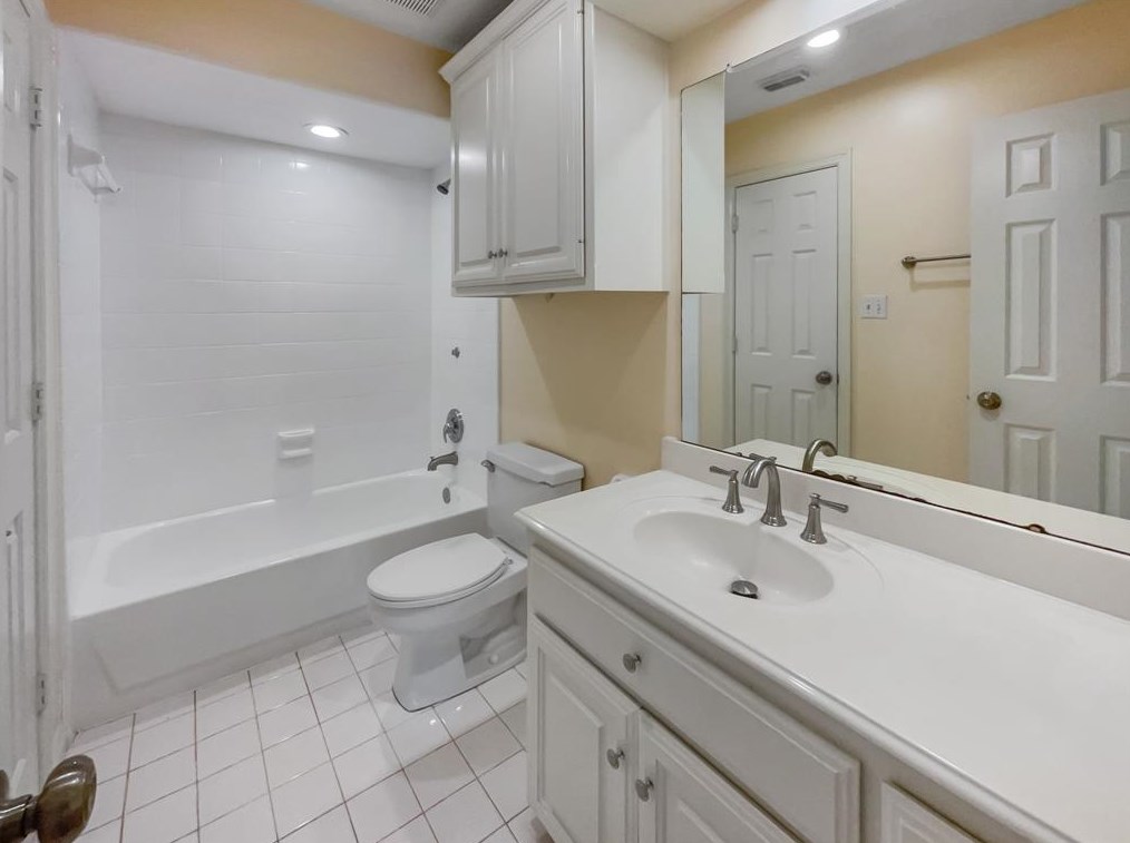 6110 Bluebonnet Pond Ln, Humble TX 77345-1875 exterior