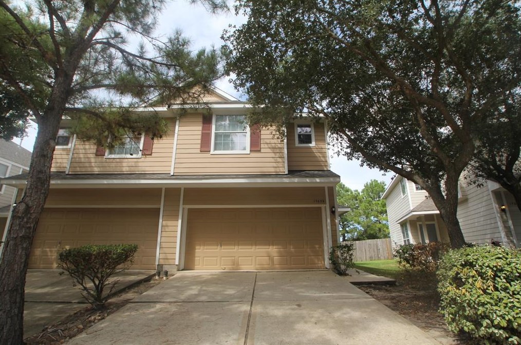 17639 Olympic Park Ln, Humble, TX 77346
