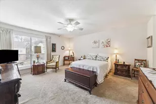 5005 Georgi Ln, Houston, TX 77092 - Photo 8