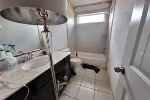 211 Sea Breeze Dr, Bacliff, TX 77518 - Photo 24