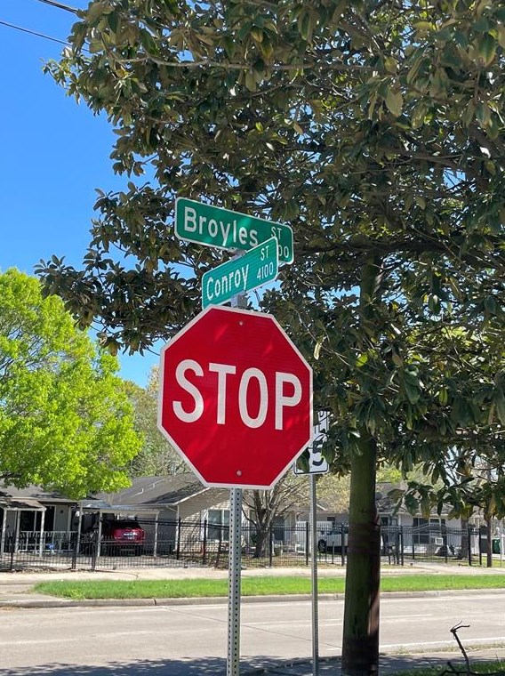 3903 Broyles St, Houston, TX 77026-4823