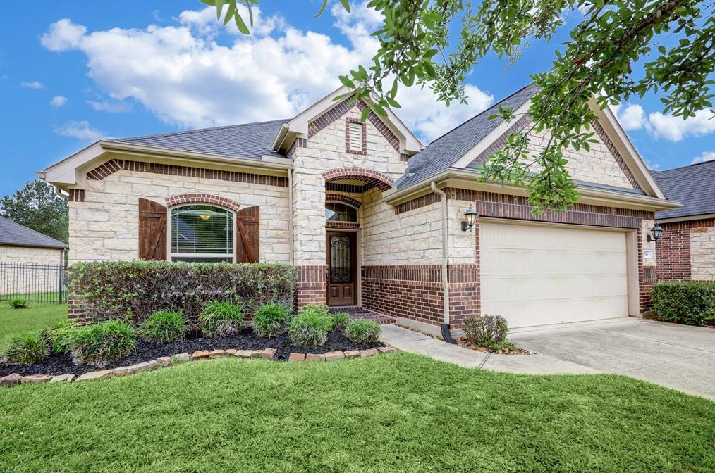 95 Sawbridge Cir, Spring, TX 77389-5138