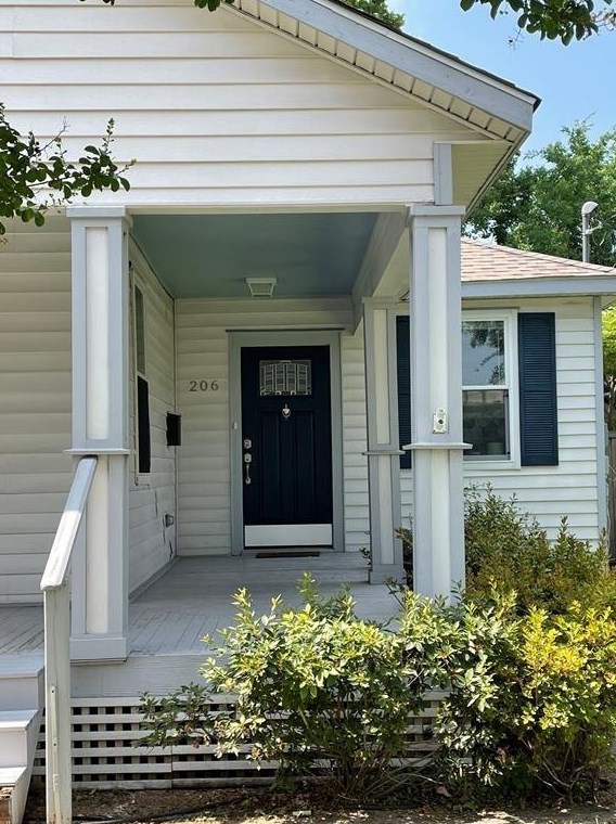206 E 34th St, Houston, TX 77018