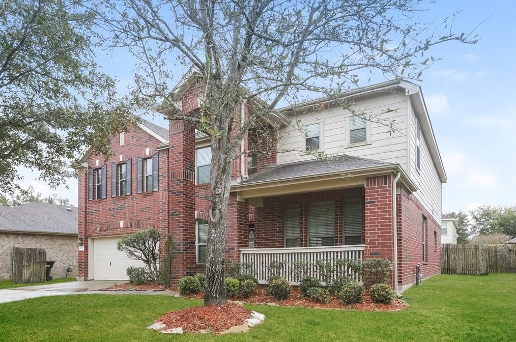 16707 Canyon Whisper Dr, Cypress TX  77429-6413 exterior