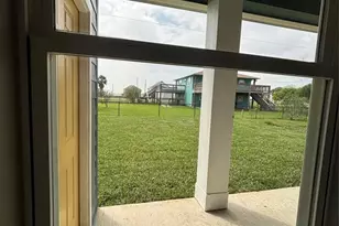 837 Swallow Dr, Palacios, TX 77465 - Photo 22