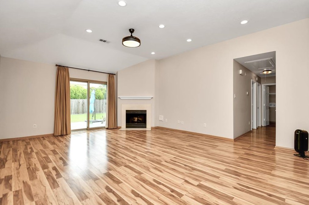 7211 Harpers Dr, Richmond, TX 77469-5983
