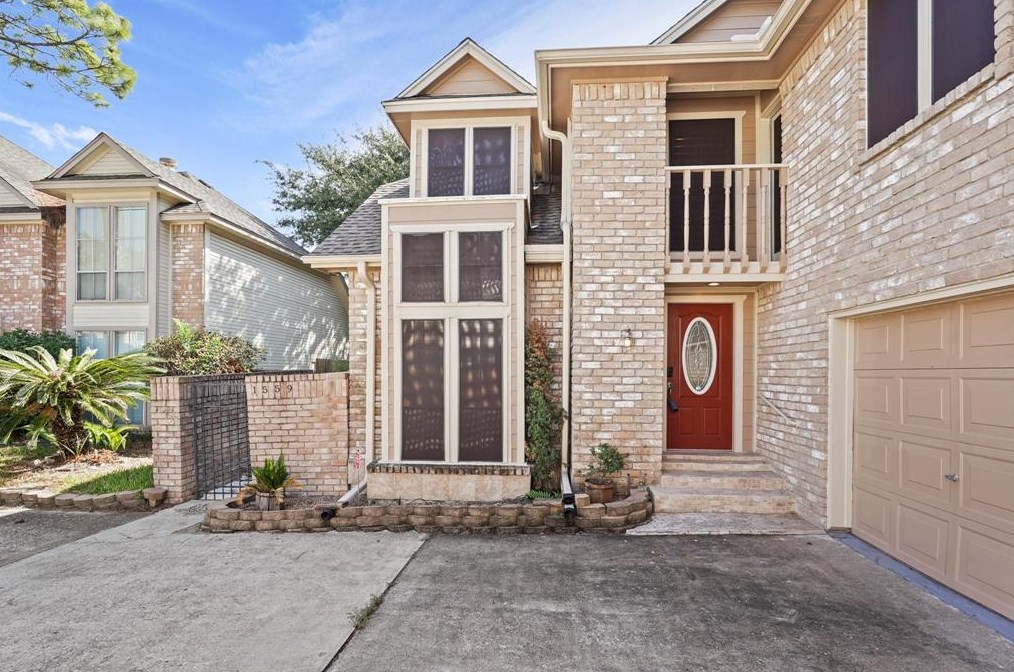 1559 Beaconshire Rd, Houston, TX 77077