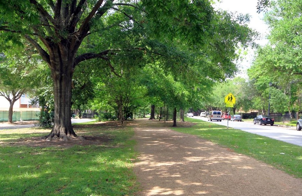 1043 Ashland St, Houston TX  77008-6771 exterior
