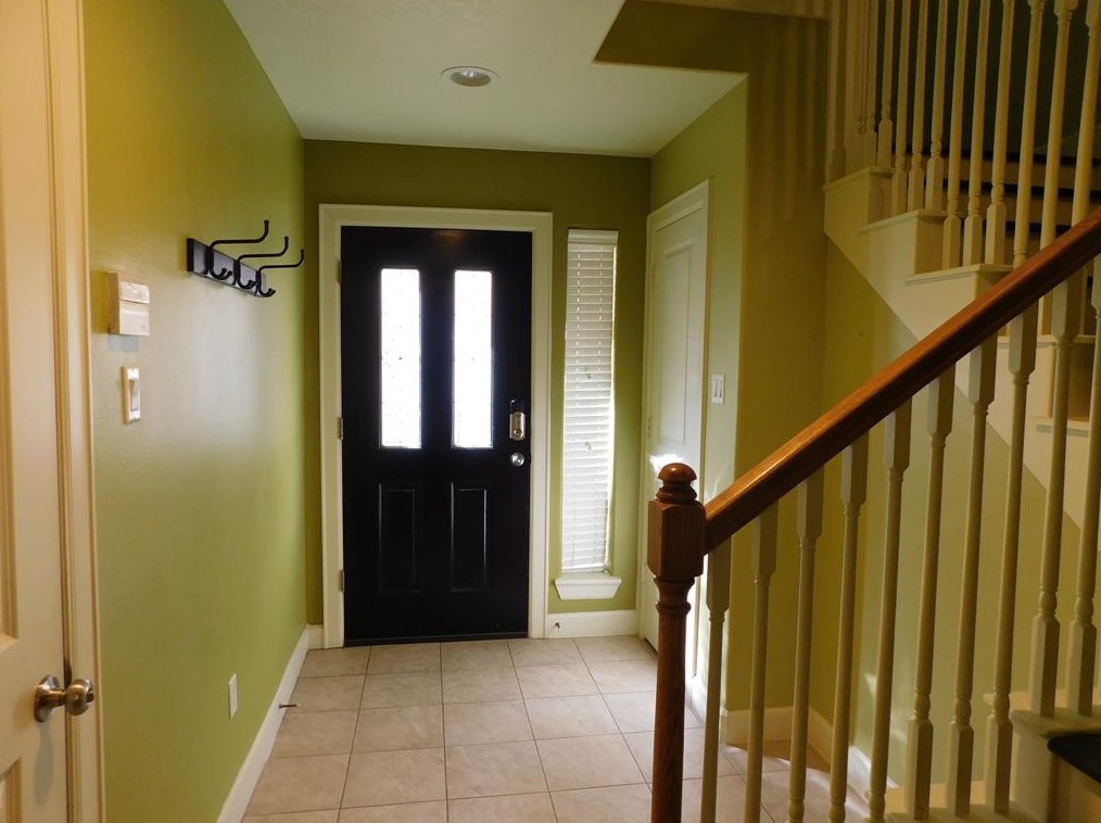 5210 Nett St, Houston, TX 77007-3209