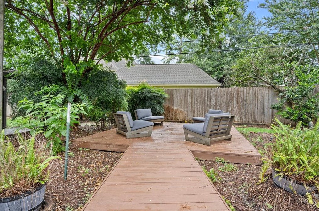 14702 Cedar Pt Dr, Houston TX  77070-2351 exterior