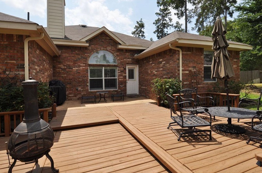 11 Olde Rose Ct, Spring TX 77382-5373 exterior