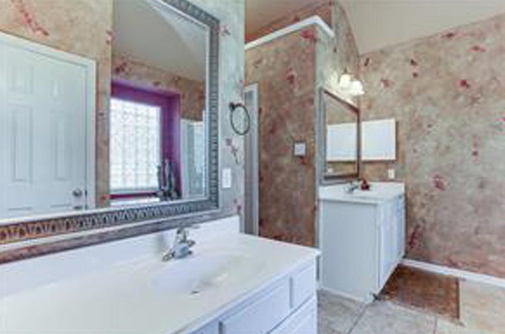 11 Olde Rose Ct, Spring TX 77382-5373 exterior