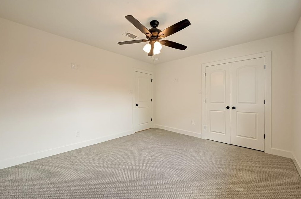 2311 Stoney Brook Dr, Houston TX  77063-6164 exterior