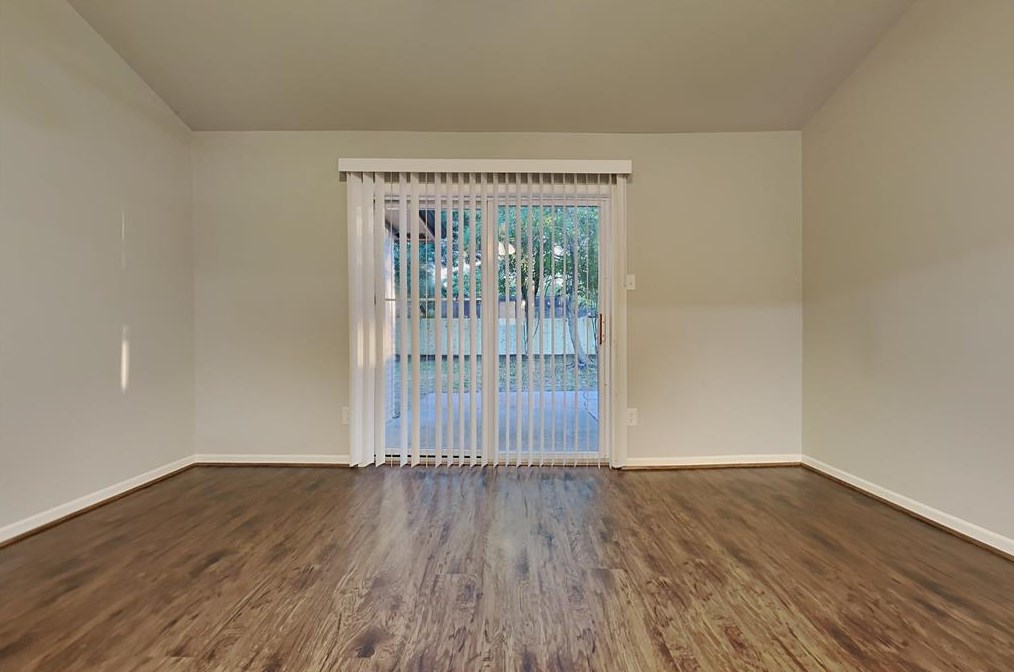 2710 Foliage Green Dr, Humble, TX 77339