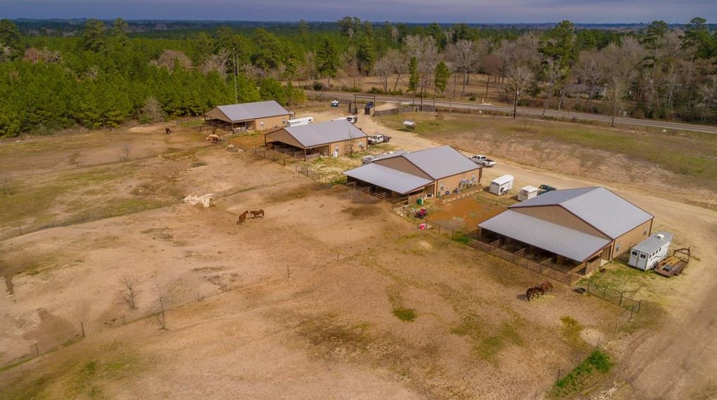 1297 Fm247 #6, Huntsville, TX 77320