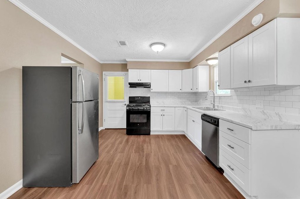 555 Fm 1375 Rd, New Waverly TX 77358-3513 exterior