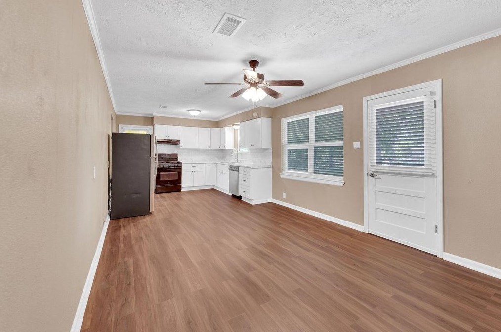 555 Fm 1375 Rd, New Waverly TX 77358-3513 exterior