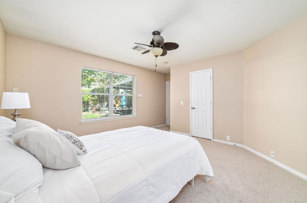 17226 Shadow Ledge Dr, Houston TX  77095-7178 exterior
