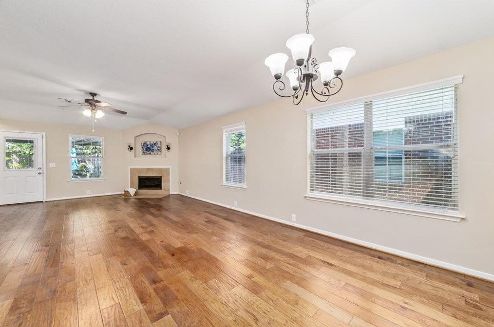 17226 Shadow Ledge Dr, Houston TX  77095-7178 exterior