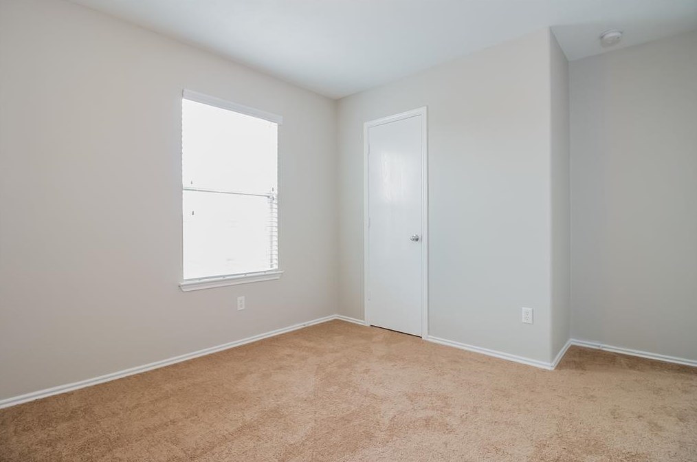 1918 Emerald Pathway Dr, Spring TX 77388-7513 exterior